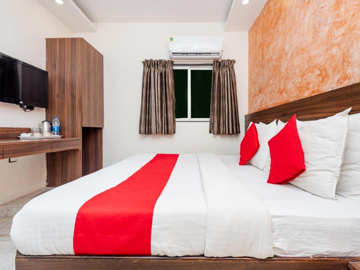 Hotel Balwas Σουράτ Εξωτερικό φωτογραφία