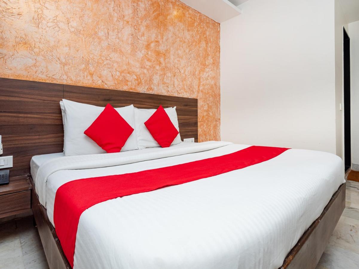 Hotel Balwas Σουράτ Εξωτερικό φωτογραφία