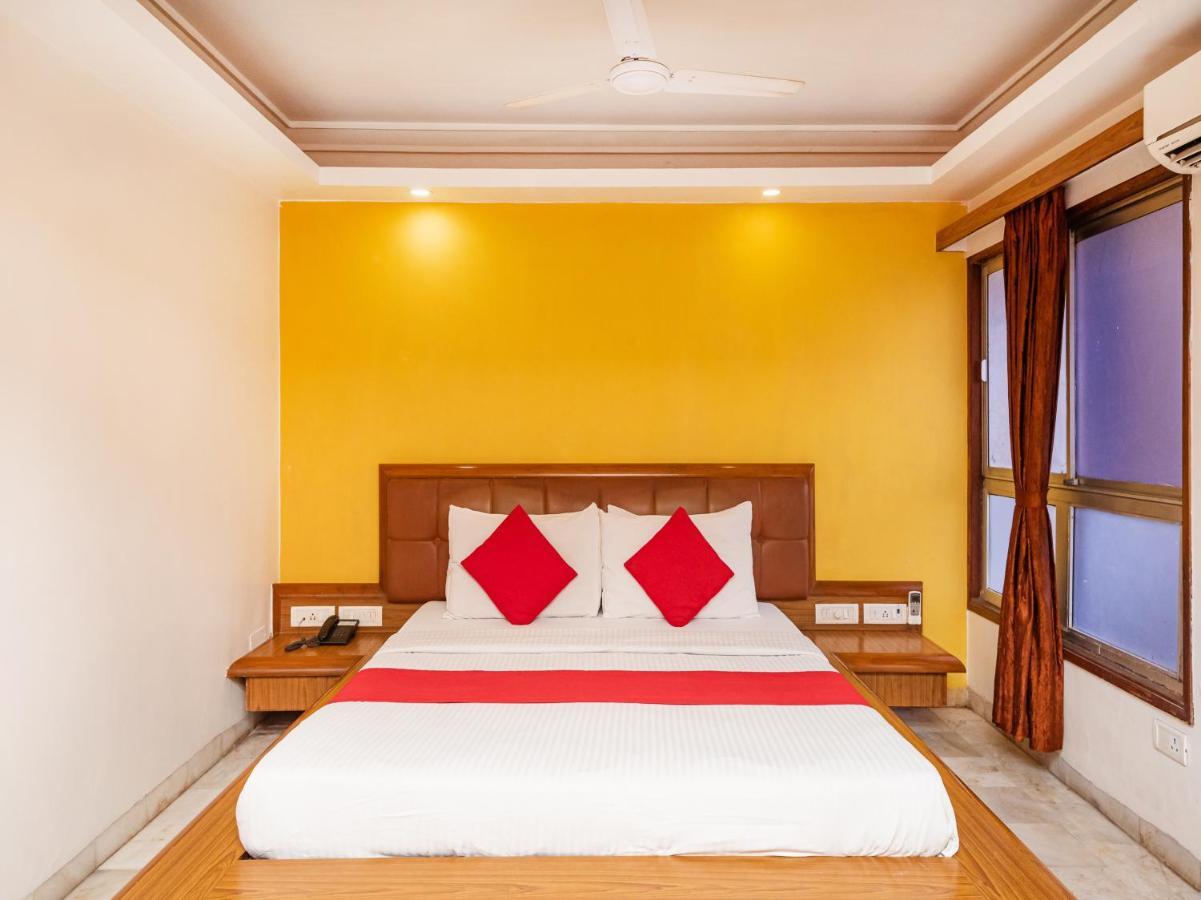 Hotel Balwas Σουράτ Εξωτερικό φωτογραφία