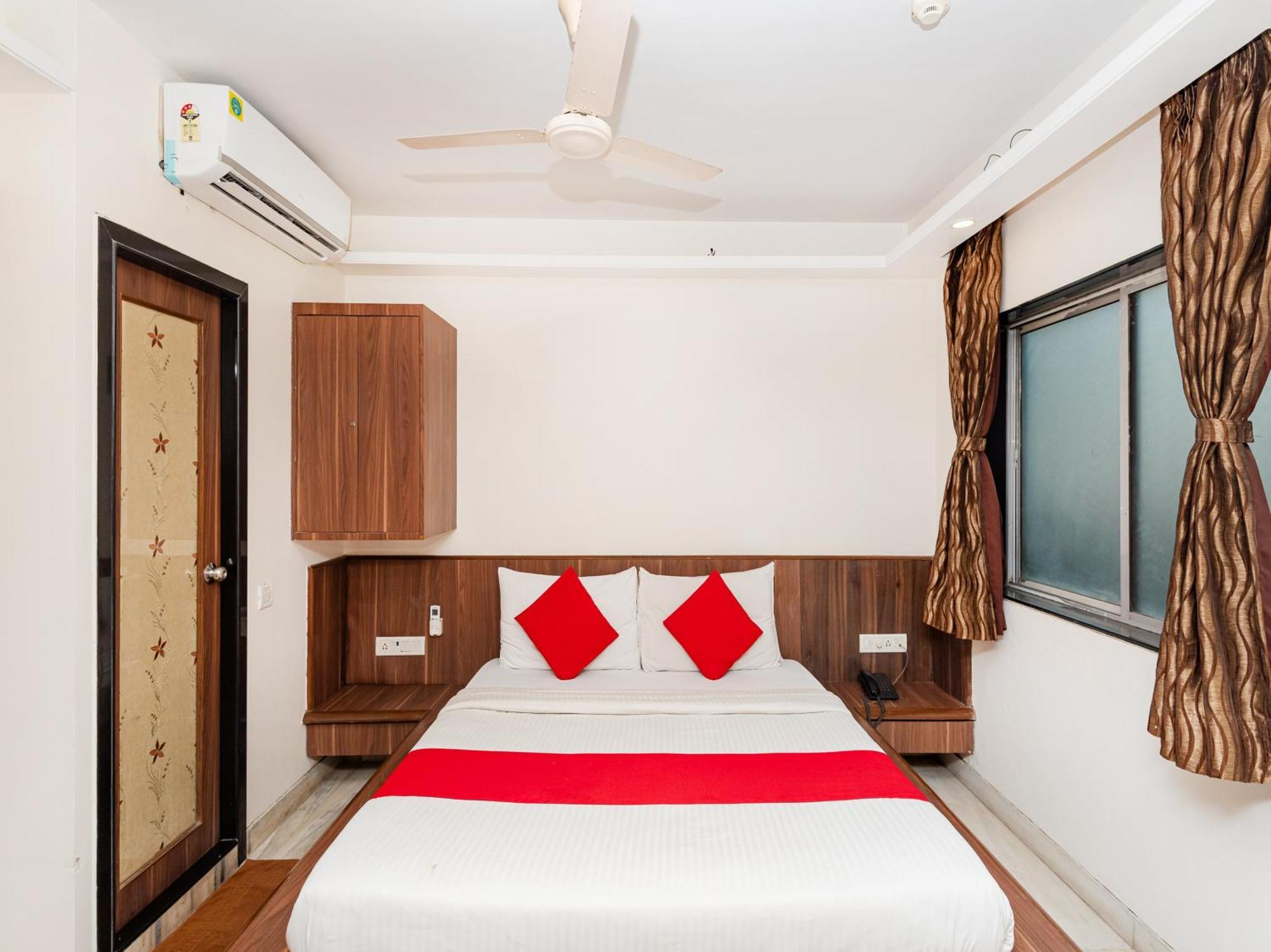 Hotel Balwas Σουράτ Εξωτερικό φωτογραφία