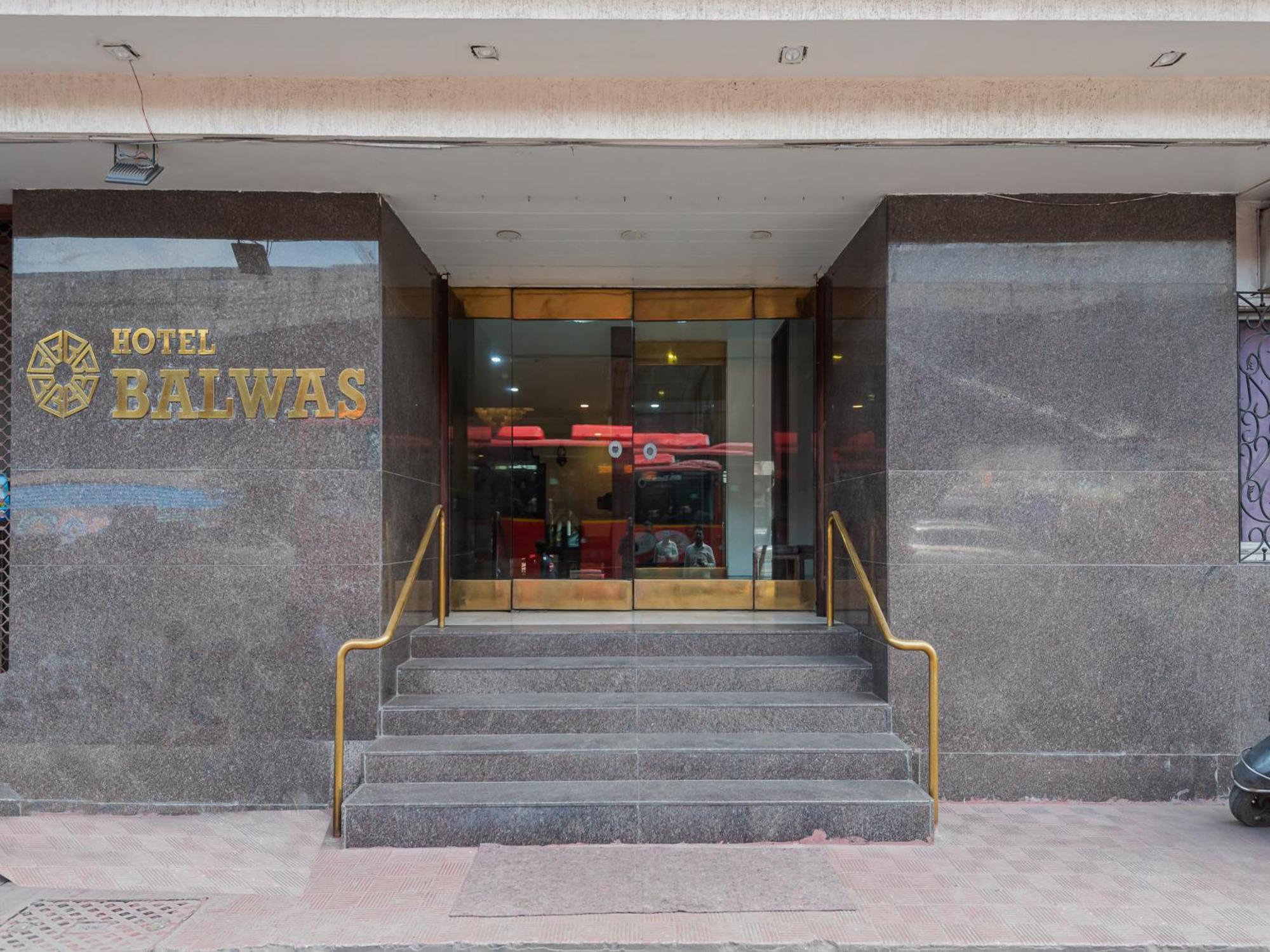 Hotel Balwas Σουράτ Εξωτερικό φωτογραφία